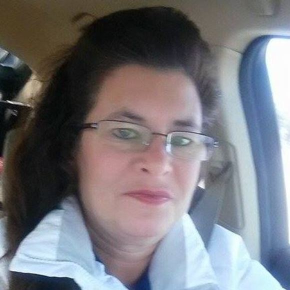 Meet your Posher, Sue - Picture 1 of 1